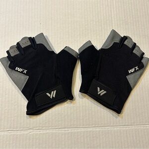 WFX Black and Gray Fingerless Gloves